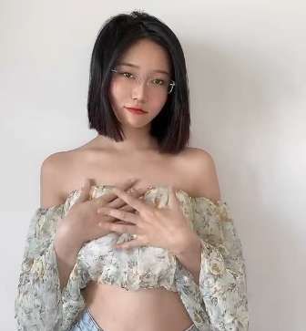 图片[2]-颜值美女自拍视频-[23V-3.13G]-十六楼